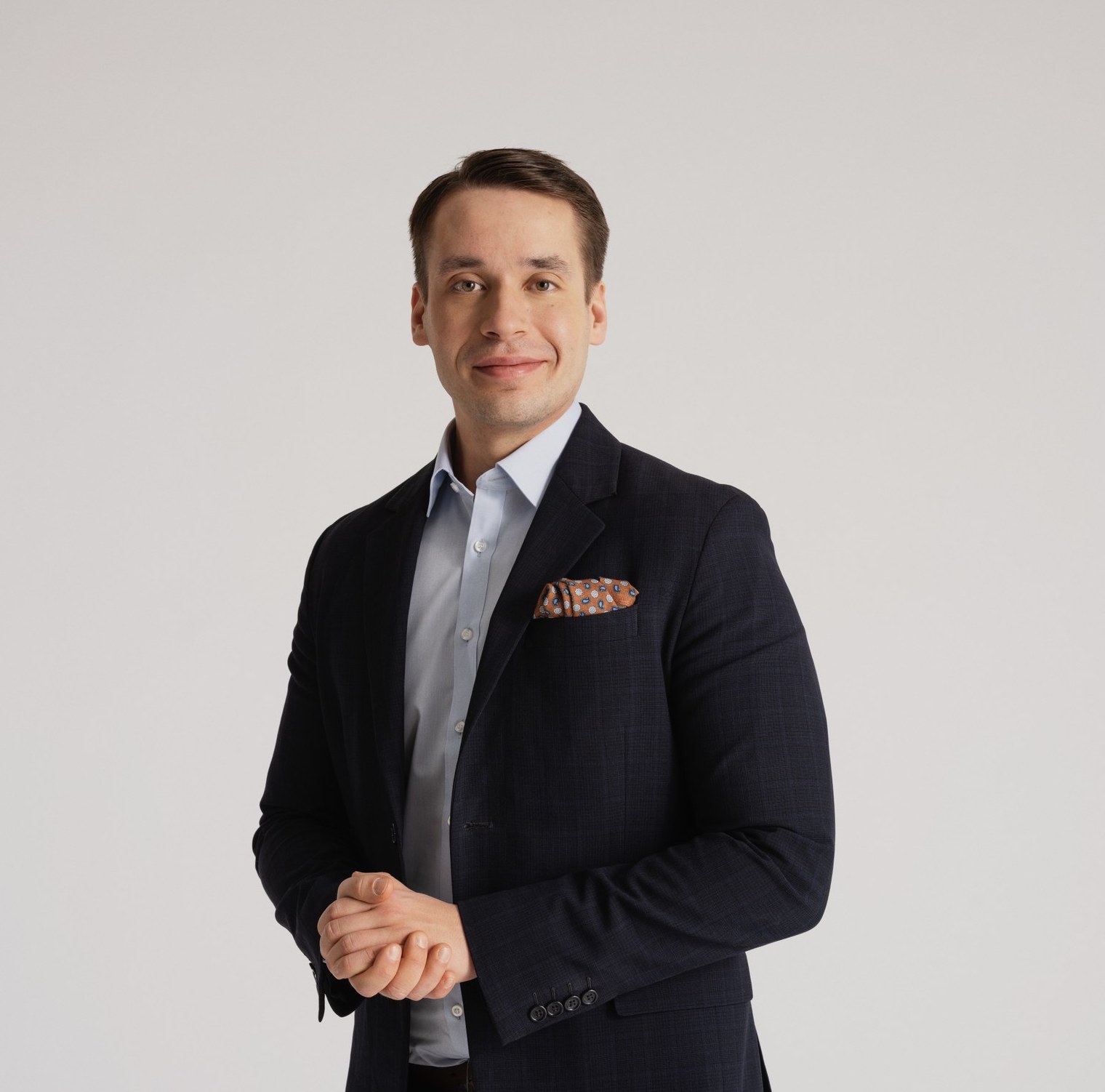 Henrik Wickström är kandidat i riksdagsvalet i Nyland